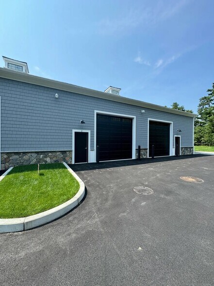 More Photos Of 287 Tremont St, Carver General Retail For Lease