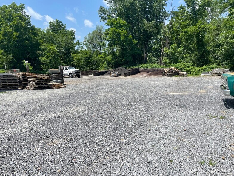 More Photos Of 479 Vance Station Rd, Washington Warehouse For Sale