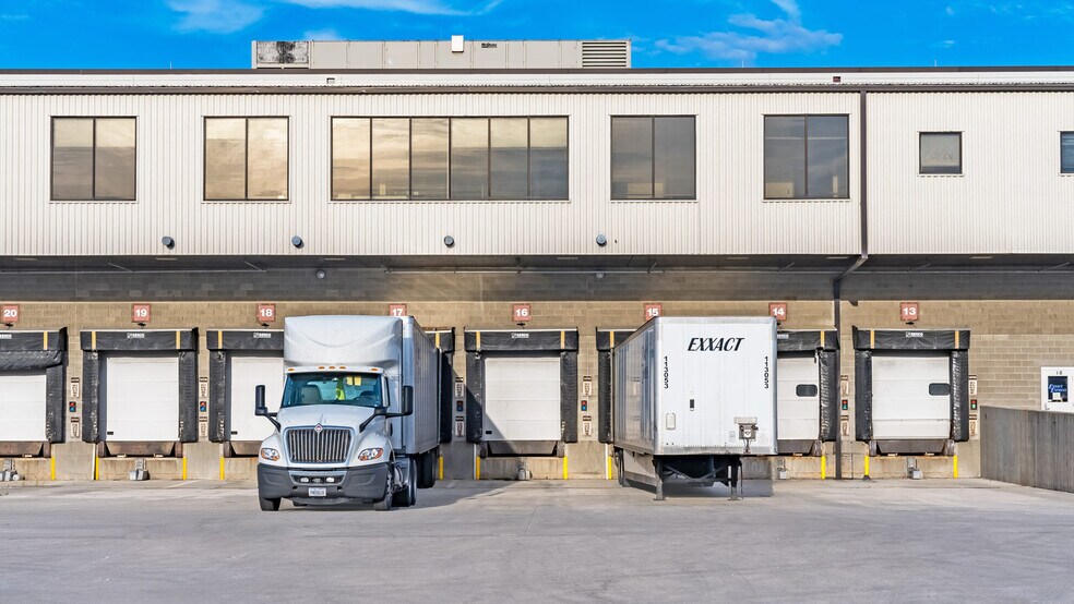 More Photos Of 2800 Old Springfield Rd, Vandalia Unknown For Lease