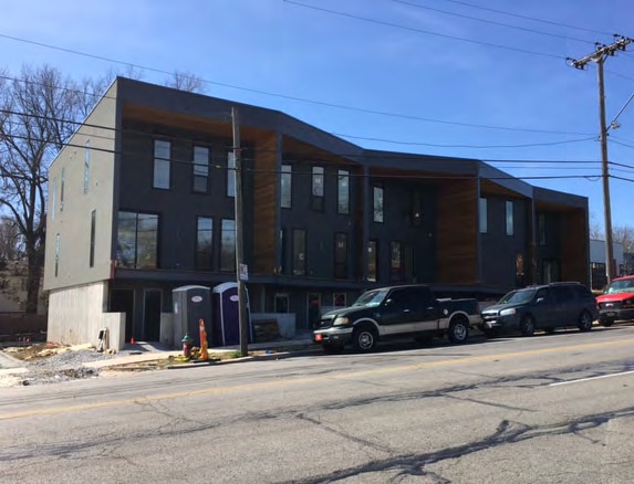 More Photos Of 1240 E Meyer Blvd, Kansas City Unknown For Lease