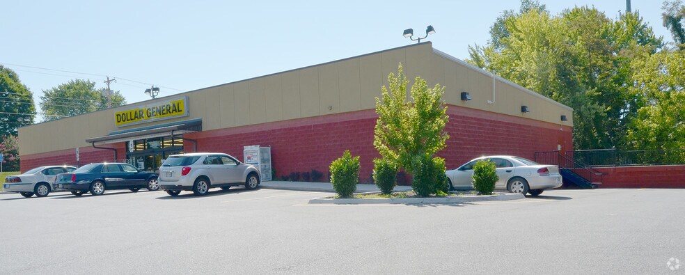 More Photos Of 6113 Boonsboro Rd, Lynchburg Freestanding For Sale