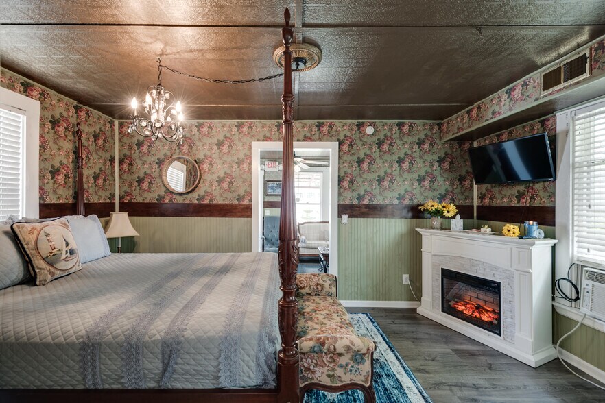 More Photos Of 706 Bradford Ave, Kemah Land For Sale