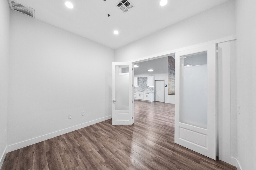 More Photos Of 9630 Research Dr, Irvine Research And Development For Sale