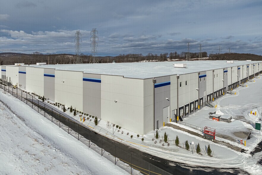 Primary Photo Of 128 Iron Mountain Rd, Mine Hill Distribution For Sale