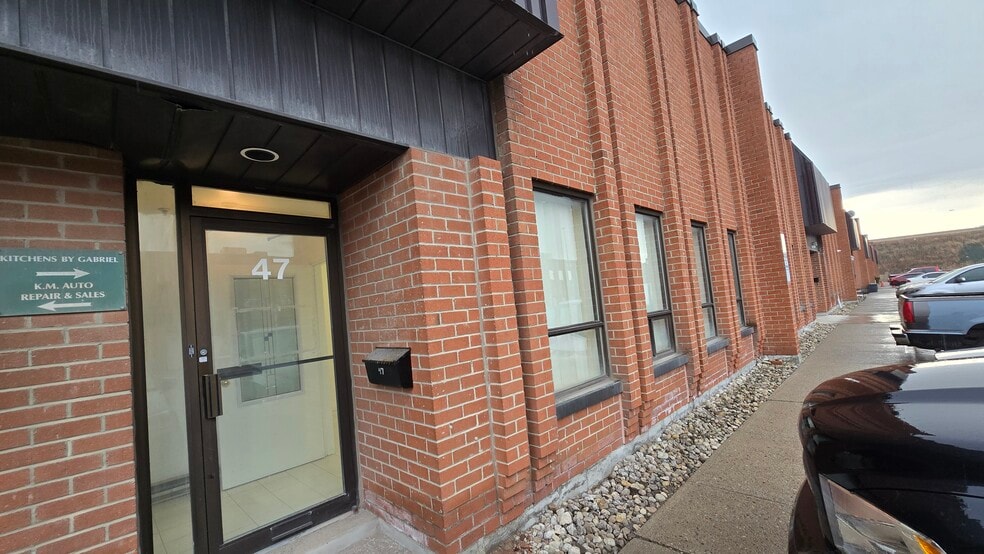 More Photos Of 101 Freshway Dr, Vaughan Flex For Sale