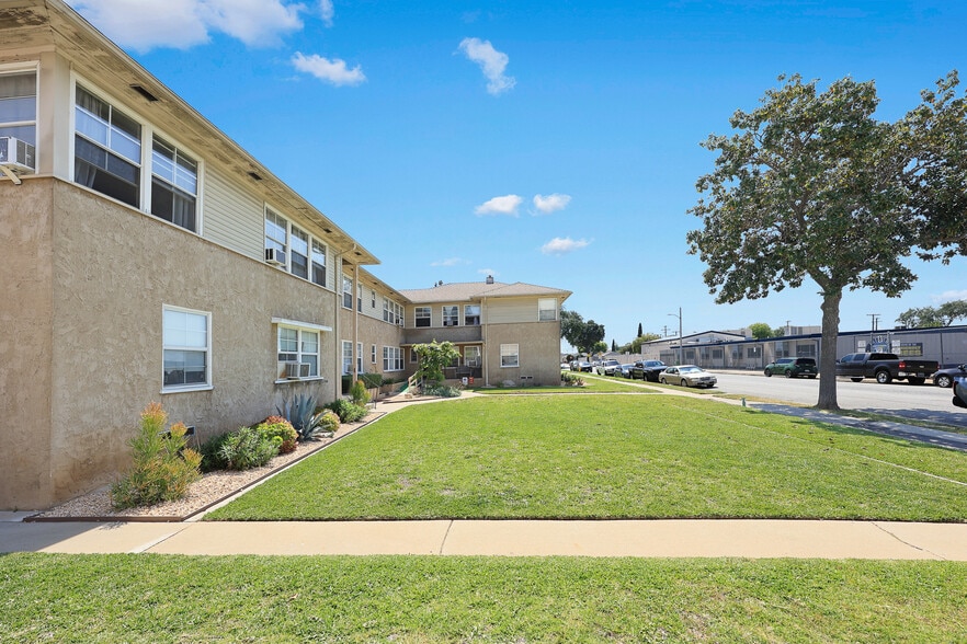 More Photos Of 328 N 2nd St, Montebello Multifamily For Sale