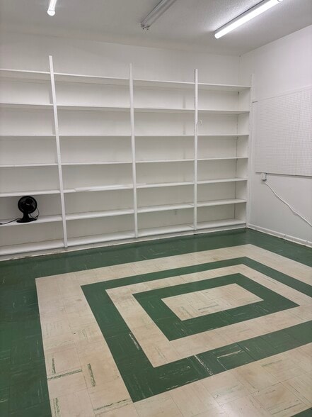 More Photos Of 1755 20th St, Vero Beach Storefront Retail Office For Sale