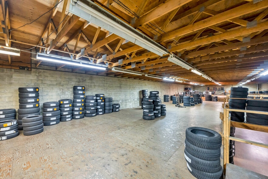 More Photos Of 20010 Industrial Av, Langley Warehouse For Sale