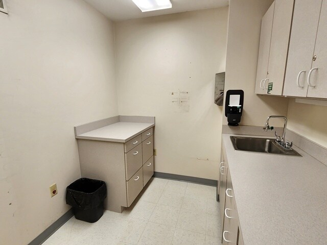 More Photos Of 275 E 4th St, Emporium Medical For Sale