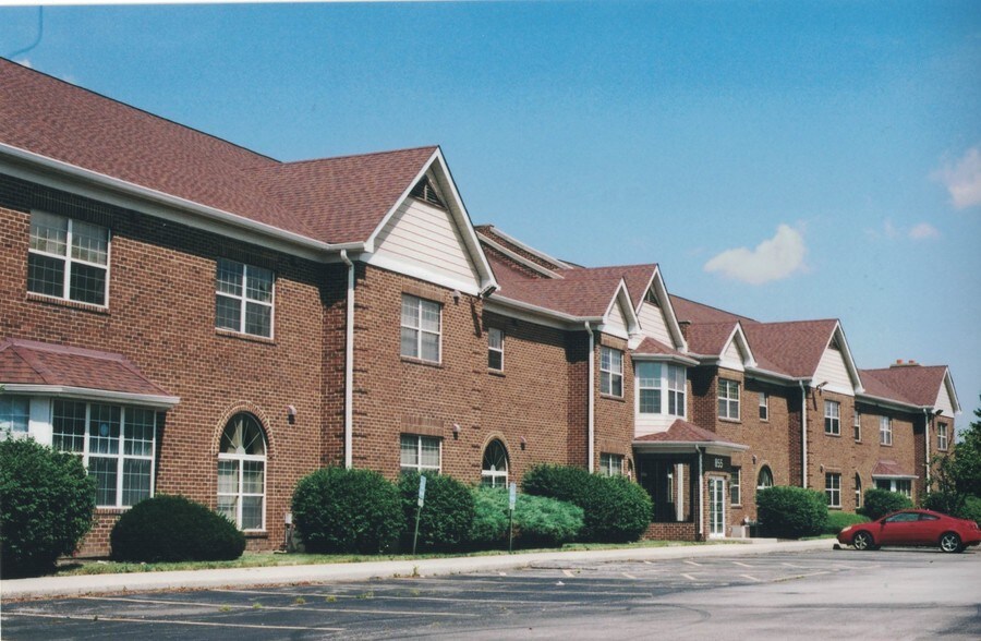 More Photos Of 855 E Golf Rd, Arlington Heights Loft Creative Space For Lease