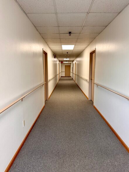 More Photos Of 2605-2609 S Broad St, Hamilton Storefront Retail Office For Sale