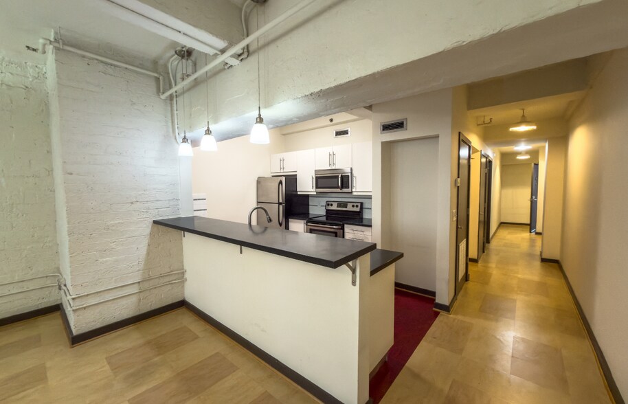 More Photos Of 110 Campbell Ave SW, Roanoke Loft Creative Space For Sale