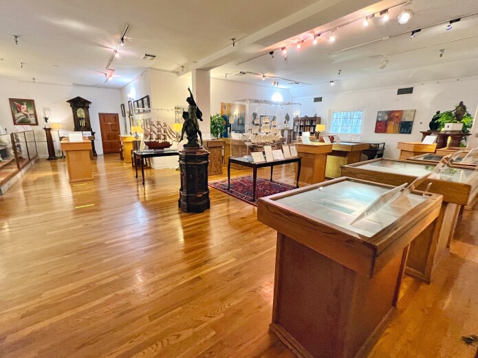 More Photos Of 21-23 W Anapamu St, Santa Barbara Medical For Sale