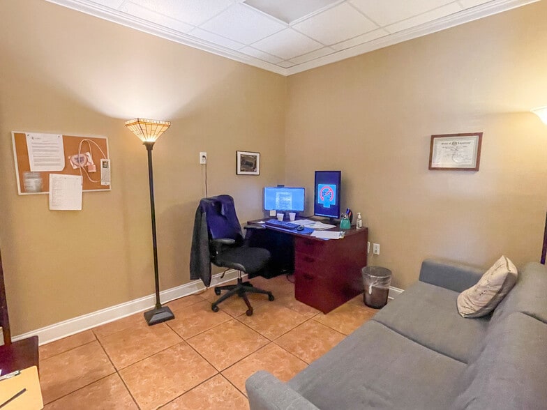 More Photos Of 7434 Picardy Ave, Baton Rouge Office For Lease