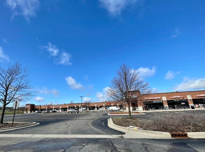 Primary Photo Of 1929-1961 S Bridge St, Yorkville Unknown For Lease