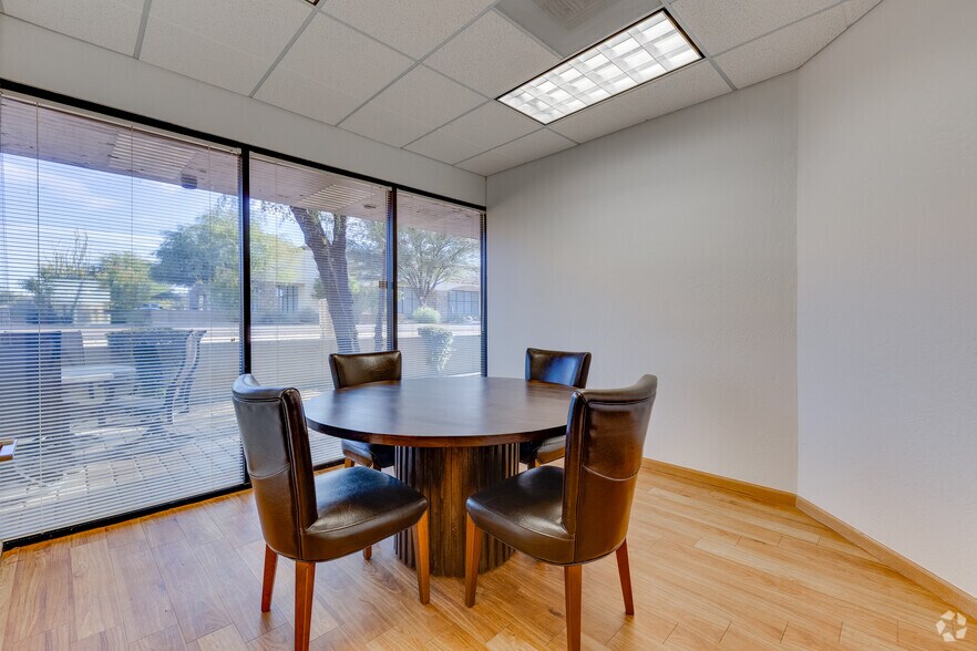 More Photos Of 7518 E Elbow Bend Rd, Carefree Office For Sale