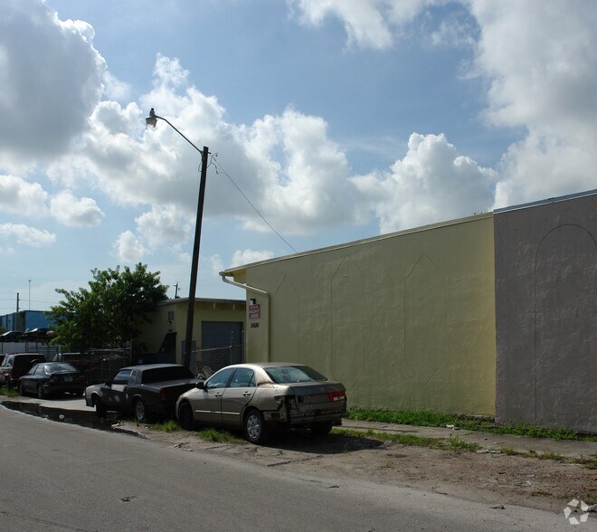 More Photos Of 5650 Rodman St, Hollywood Warehouse For Lease