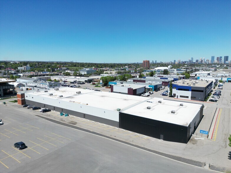More Photos Of 5716 1st St SE, Calgary Flex For Lease