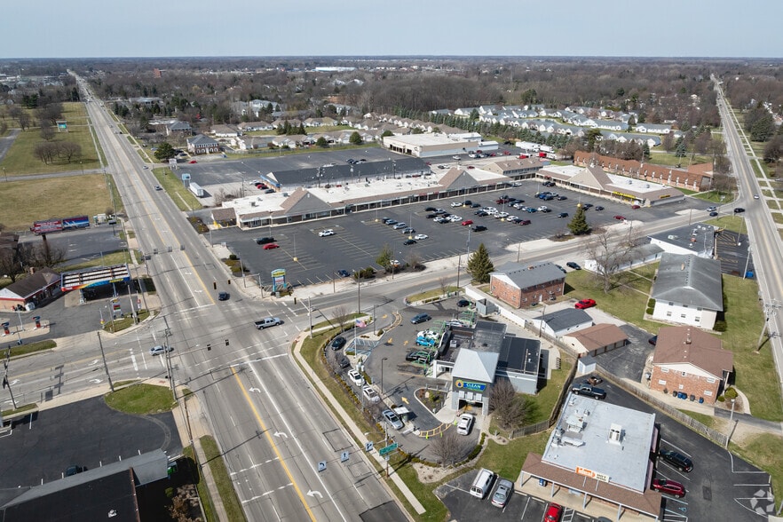 More Photos Of 4400 Heatherdowns Blvd, Toledo Storefront For Lease
