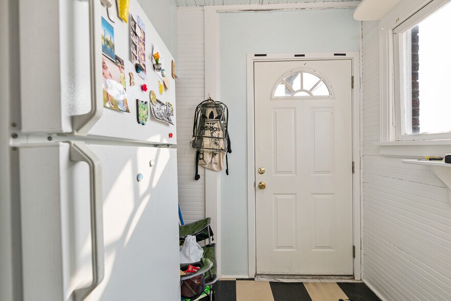 More Photos Of 4319 SW Oregon St, Seattle Apartments For Sale