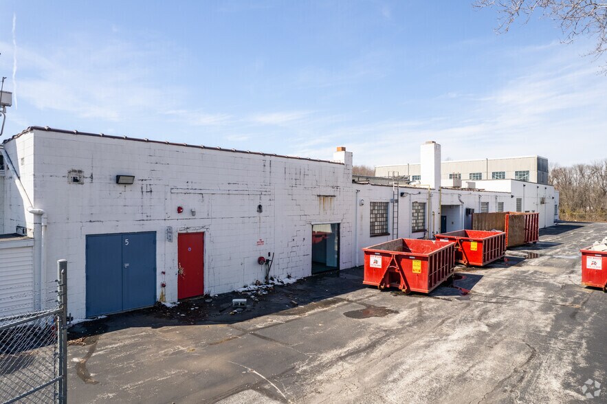 More Photos Of 300 Kimberton Rd, Phoenixville Research And Development For Sale