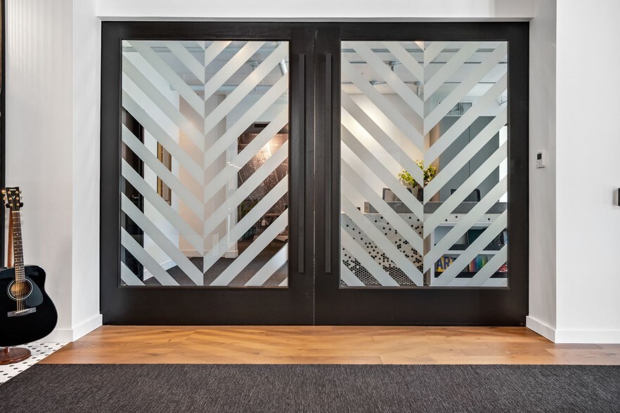 More Photos Of 4535 Forest Park Ave, Saint Louis Multifamily For Sale