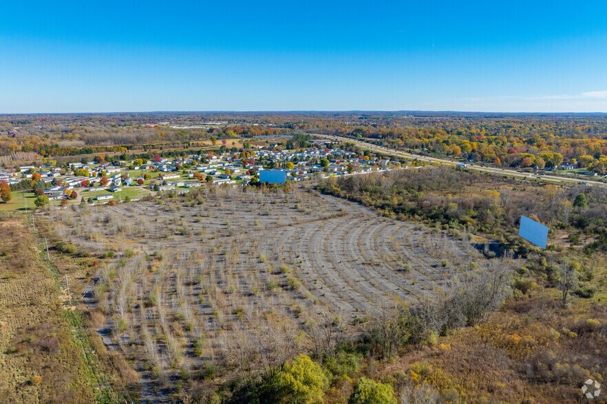 More Photos Of 6483 E Court St N, Burton Land For Sale