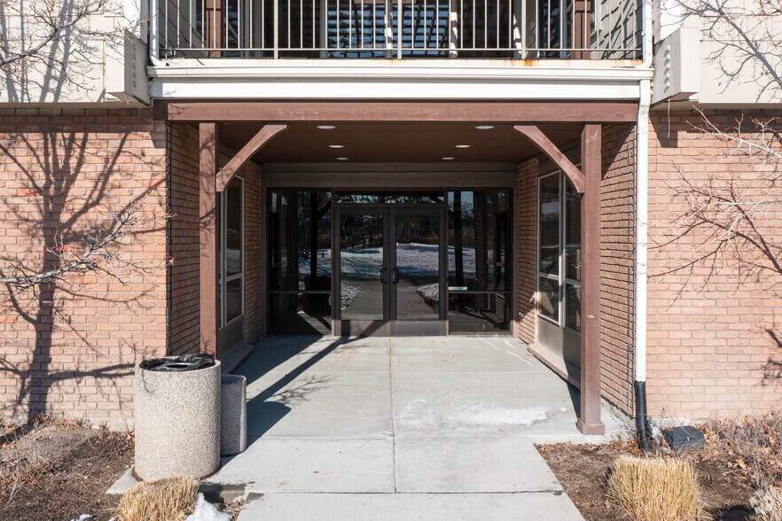 More Photos Of 1006 W Atherton Dr, Salt Lake City Unknown For Lease