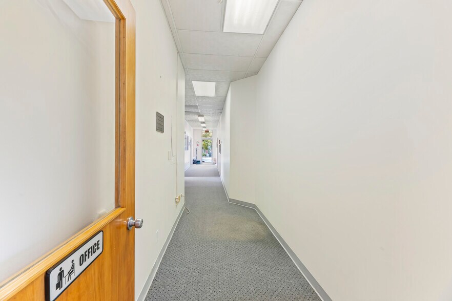 More Photos Of 160 Tices Ln, East Brunswick Office For Sale