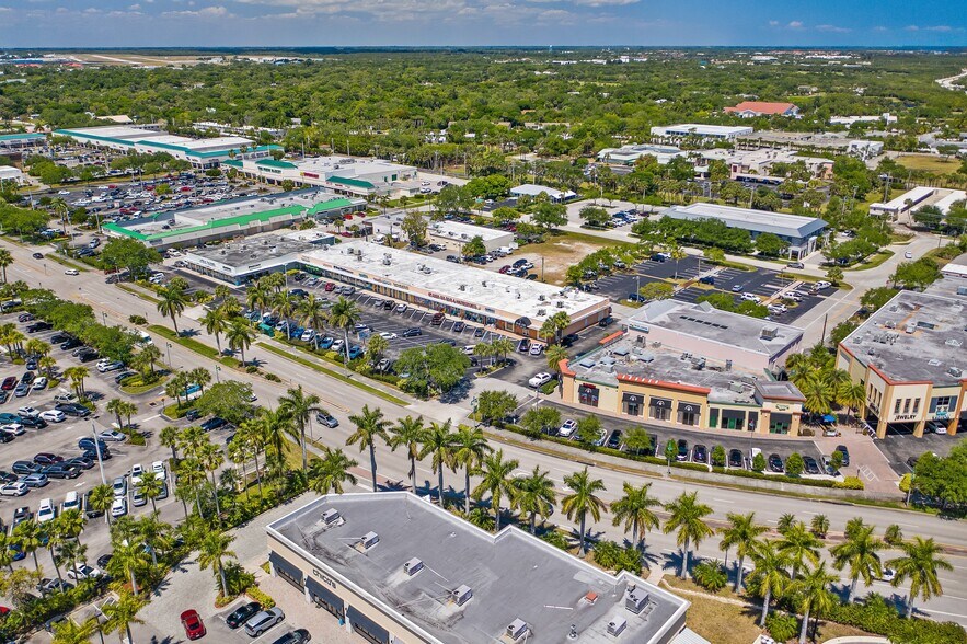 More Photos Of 474 21st St, Vero Beach General Retail For Sale