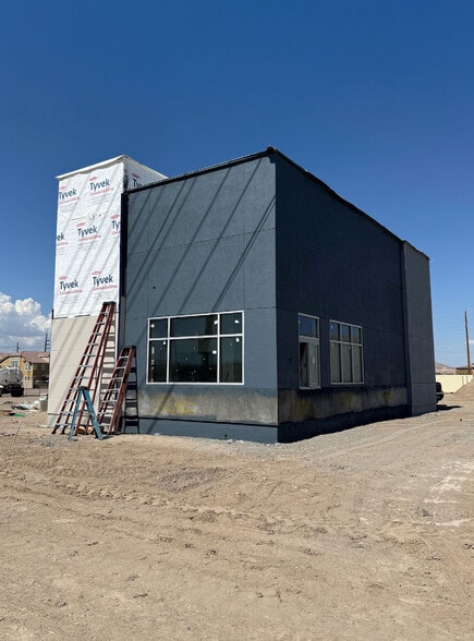 More Photos Of 6375 Boulder Hwy, Las Vegas Freestanding For Sale