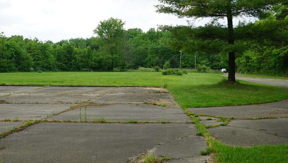 More Photos Of 1097 Bradley Rd, Westlake Land For Sale