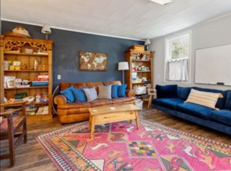 More Photos Of 239 Main St, Killingly Apartments For Sale