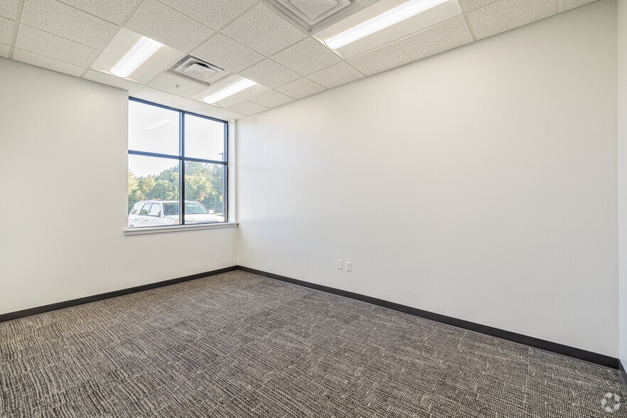 More Photos Of 701 Liberty Way, Chester Distribution For Lease