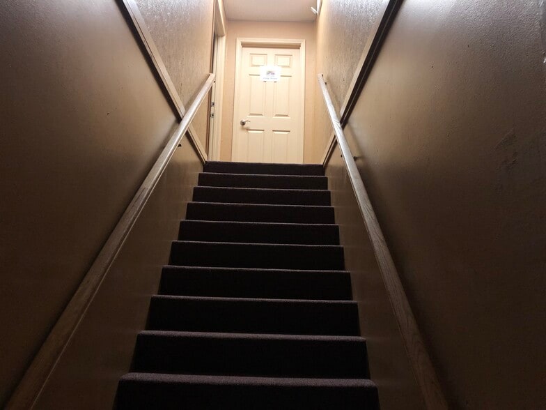 More Photos Of 787 Paden Dr, Lawrenceville Religious Facility For Lease