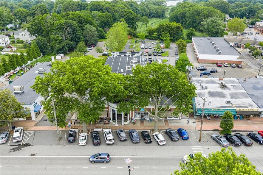 More Photos Of 162-170 Main St, Old Saybrook Storefront Retail Office For Lease