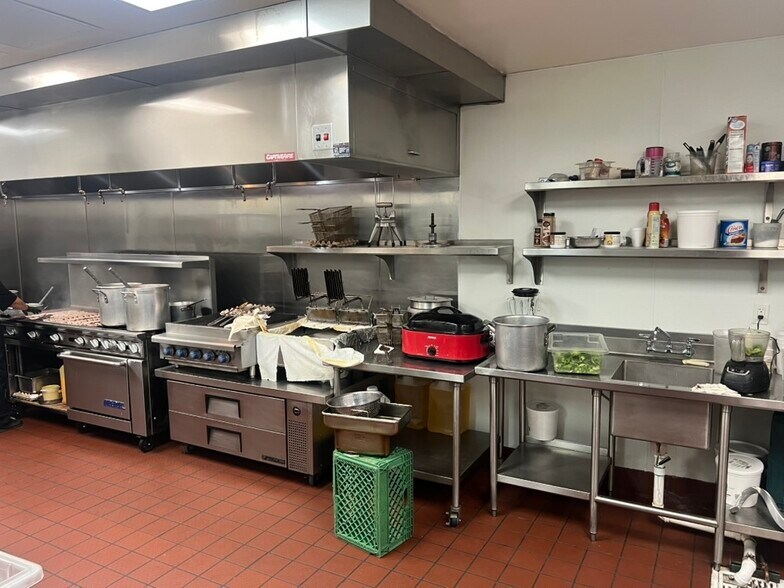 More Photos Of 820 E Santa Fe Ave, Grants Restaurant For Sale