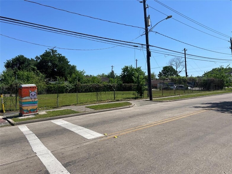 More Photos Of 0 Canal St, Houston Land For Sale