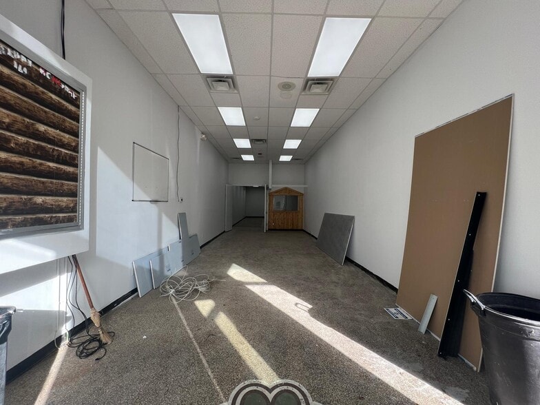 More Photos Of 411 Jericho Tpke, New Hyde Park Storefront Retail Office For Sale