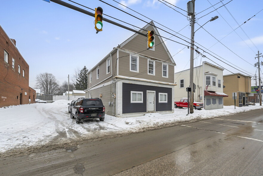 More Photos Of 4435 State Rd, Cleveland Storefront Retail Residential For Sale