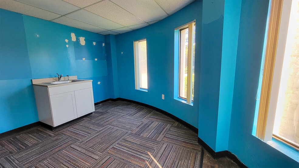 More Photos Of 1221 Main St, Weymouth Medical For Lease