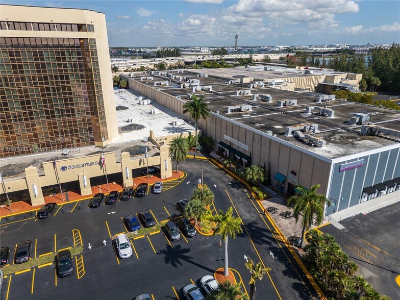More Photos Of 777 NW 72nd Ave, Miami General Retail For Lease