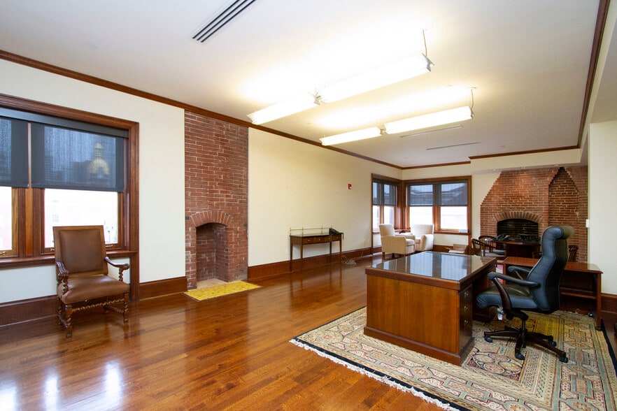 More Photos Of , Kansas City Unknown For Sale