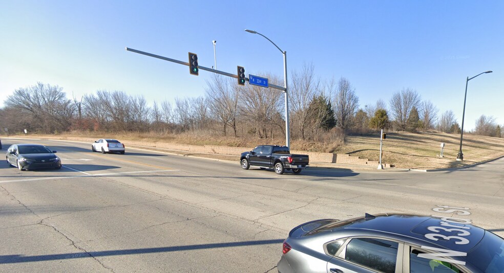 More Photos Of E Kenosha St @ Creek Turnpike, Broken Arrow Land For Sale