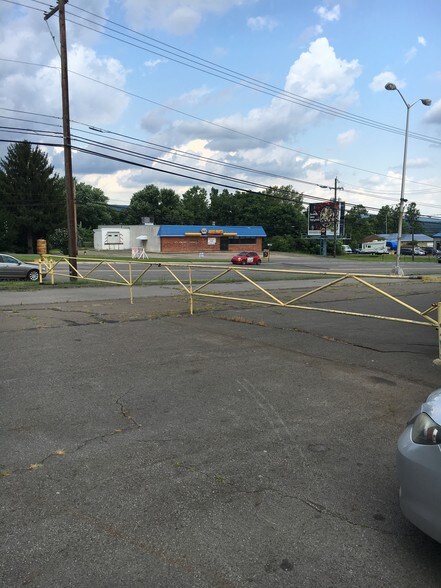 More Photos Of 1280 Sans Souci Pky, Wilkes-Barre Auto Dealership For Sale