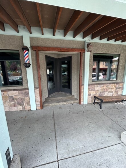More Photos Of 1000 N 3rd St, Mccall General Retail For Lease