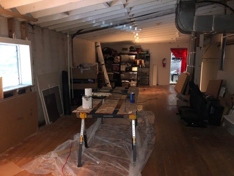 More Photos Of 1205-1227 SE Stark St, Portland Storefront Retail Office For Sale