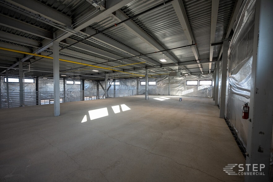 More Photos Of 11110 Broomfield Ln, Broomfield Research And Development For Lease