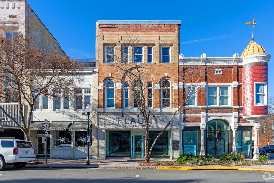 More Photos Of 134 N Patterson St, Valdosta Storefront Retail Office For Sale