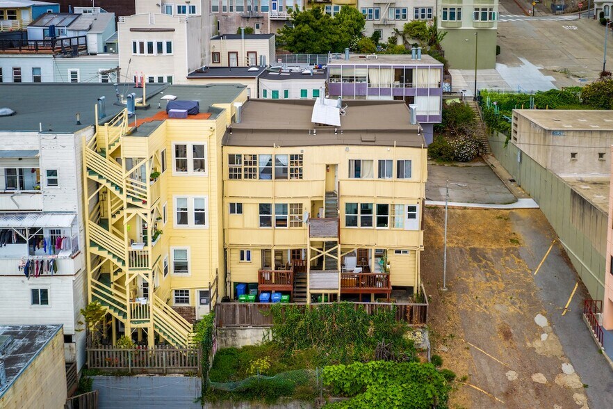 More Photos Of 54-60 Salmon St, San Francisco Apartments For Sale